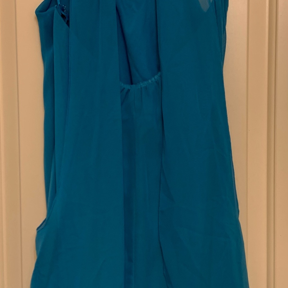 Hailey Logan by Adrianna Papell dress. Has sheath scarf attached at shoulders!